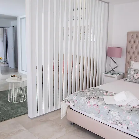 Real Holidays Appartamento *