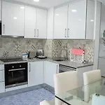 شقة Real Holidays نازاريه