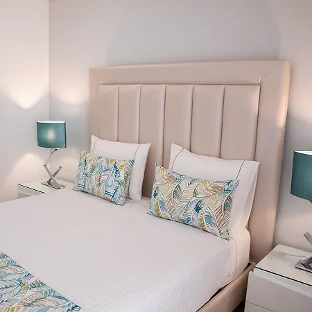 Real Holidays * Nazaré