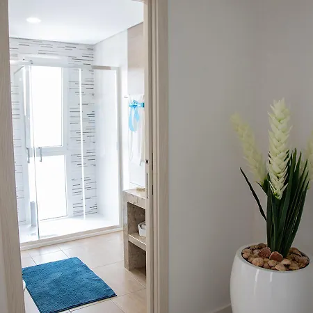 Real Holidays Apartment *
