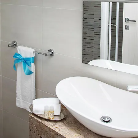 アパート Real Holidays *