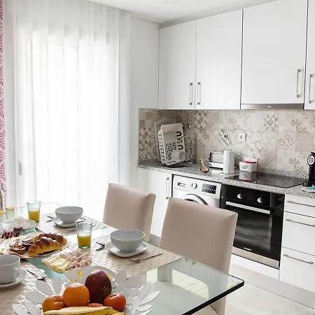 Real Holidays Apartment *