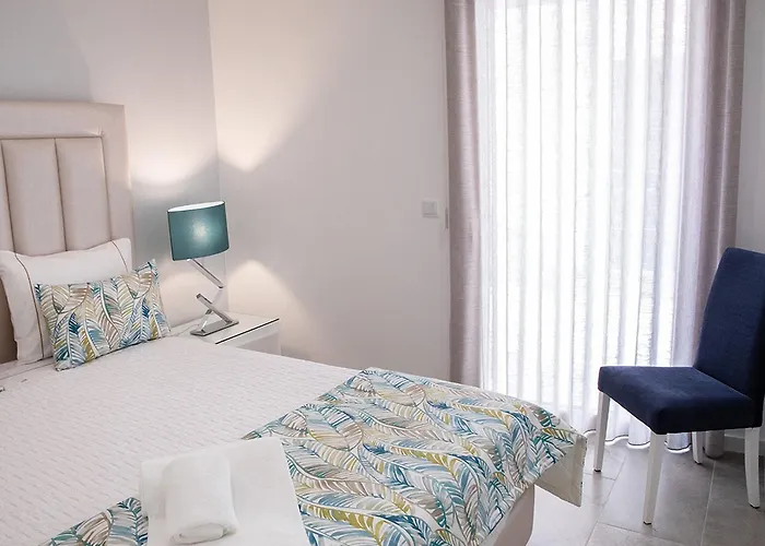 Real Holidays דירה *