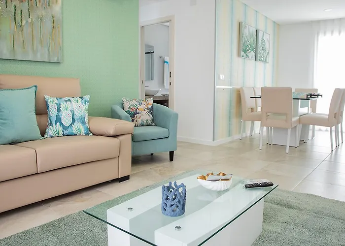 Real Holidays דירה נאזרה