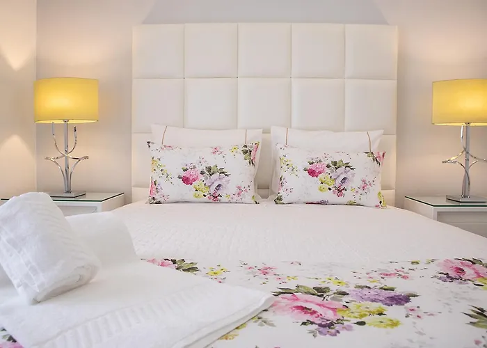 דירה Real Holidays *